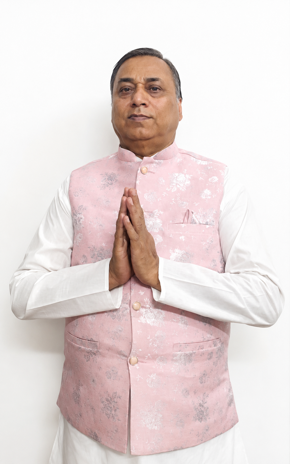 Mr. Vijaay Takkar — Founder of Vijaay Entertainers